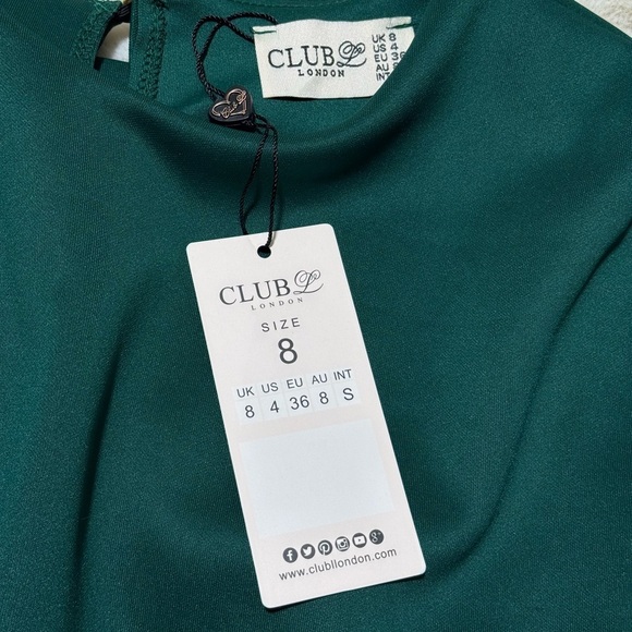 Club L London Green Cape Dress - Picture 11 of 16